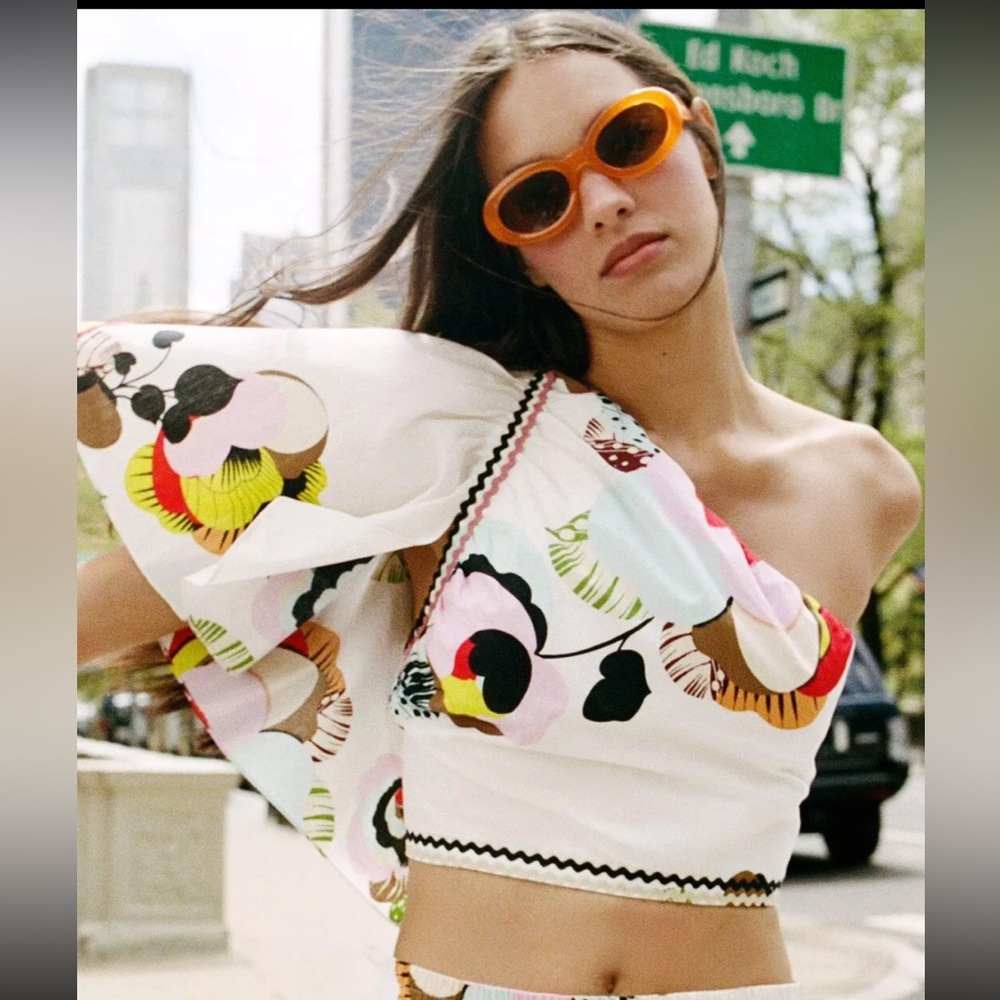 Zara White Floral Off-Shoulder Top